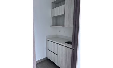 Oficina para arriendo sector milla de oro