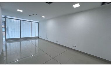 Oficina para arriendo sector milla de oro
