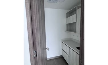 Oficina para arriendo sector milla de oro