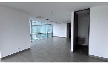 Oficina para arriendo sector milla de oro