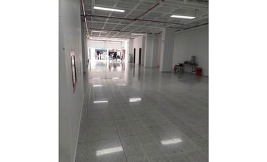 LOCAL COMERCIAL ALQUILADO EN 15 MILLONES +IVA
