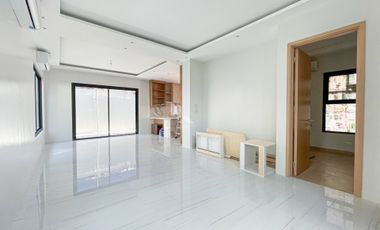 Pre-selling House and Lot For Sale in BF Homes, Parañaque City