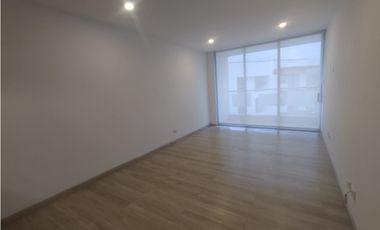 VENTA DE APARTAESTUDIO EN LA AV. ALBERTO MENDOZA, MANIZALES