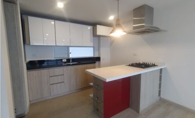 ARRIENDO APARTAESTUDIO EN LA AV. ALBERTO MENDOZA, MANIZALES