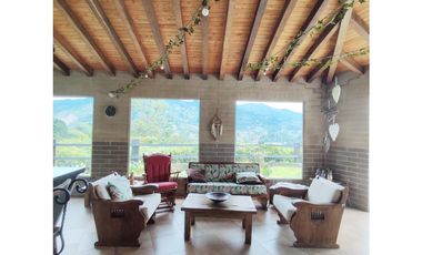 Venta de casa en Caldas sector la Tablaza