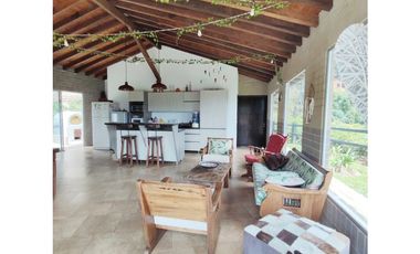 Venta de casa en Caldas sector la Tablaza