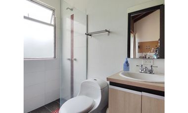 Venta de casa en Caldas sector la Tablaza