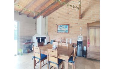 Venta de casa en Caldas sector la Tablaza