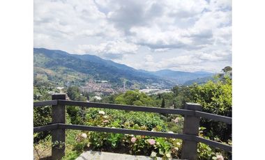 Venta de casa en Caldas sector la Tablaza