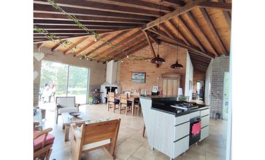 Venta de casa en Caldas sector la Tablaza