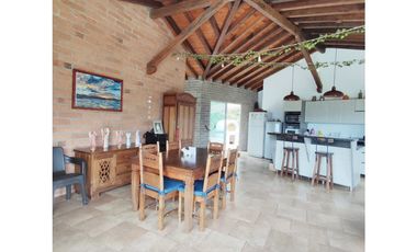 Venta de casa en Caldas sector la Tablaza