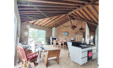 Venta de casa en Caldas sector la Tablaza