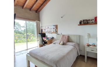 Venta de casa en Caldas sector la Tablaza