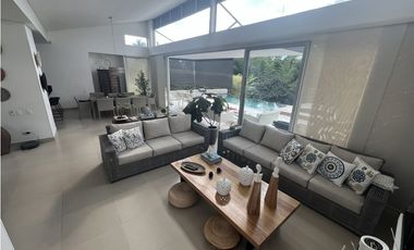 VENTA CASA CAMPESTRE AMOBLADA SECTOR EL CAIMO VIA AL VALLE