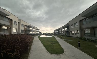 Se Arrienda Apartasuite Nueva Condominio Campestre El Caimo 9281946