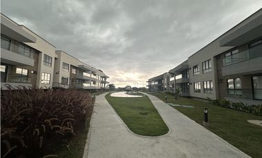 Se Arrienda Apartasuite Nueva Condominio Campestre El Caimo 9281946