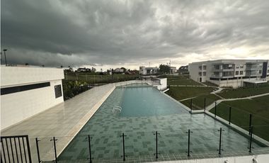 Se Arrienda Apartasuite Nueva Condominio Campestre El Caimo 9281946