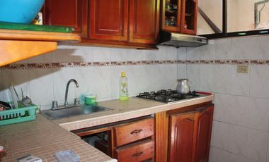 Edificio cerca de las playas con terraza y patio – Rodadero G-38