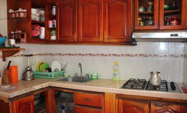 Edificio cerca de las playas con terraza y patio – Rodadero G-38