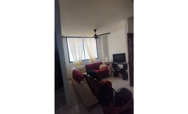 Edificio cerca de las playas con terraza y patio – Rodadero G-38