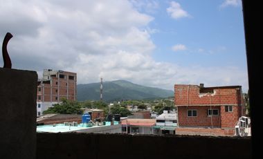 Edificio cerca de las playas con terraza y patio – Rodadero G-38