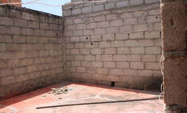 Edificio cerca de las playas con terraza y patio – Rodadero G-38