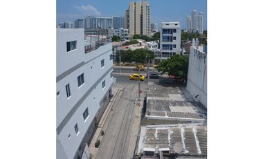 Edificio cerca de las playas con terraza y patio – Rodadero G-38