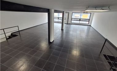 SE ARRIENDA LOCAL EN ZONA T