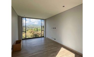 Casa Amoblada en Arriendo en El Alto de Palmas