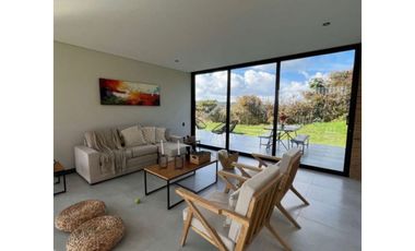 Casa Amoblada en Arriendo en El Alto de Palmas