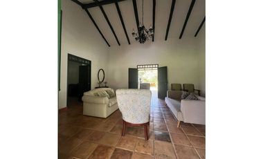 VENTA FINCA POTRERITO JAMUNDI VALLE DEL CAUCA