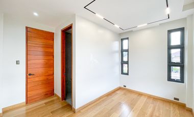 House and Lot For Sale in Filinvest East Homes, Cainta Rizal