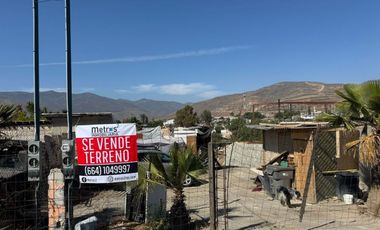 VENTA DE TERRENO CON CONSTRUCCION EN MARIANO MATAMOROS (Valle Verde/Altiplano)