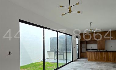 CASA ACABADOS DE LUJO CIUDAD MADERAS TARAY