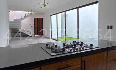 CASA ACABADOS DE LUJO CIUDAD MADERAS TARAY