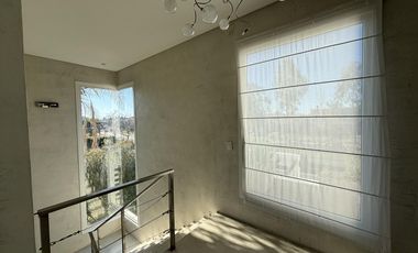 Casa en  Alquiler en Los Alisos Nordelta