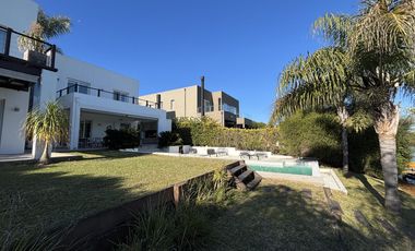 Casa en  Alquiler en Los Alisos Nordelta
