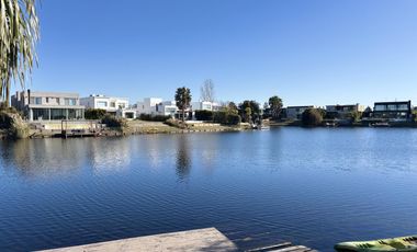 Casa en  Alquiler en Los Alisos Nordelta