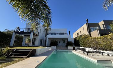 Casa en  Alquiler en Los Alisos Nordelta