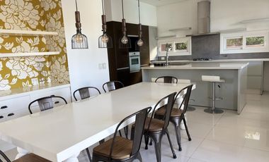Casa en  Alquiler en Los Alisos Nordelta