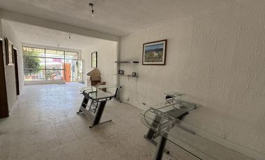 Terreno con Bodega y oficinas en renta con ubicación estratégica en Atizapán