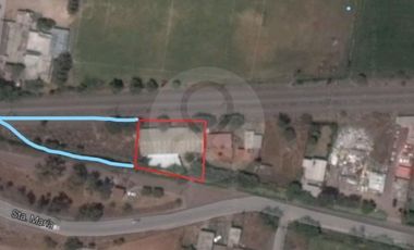 Nave industrial en venta en Santa María Huecatitla
