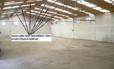 Nave industrial en venta en Santa María Huecatitla