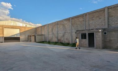 Bodega comercial en renta en Santa María Totoltepec