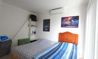 Casa en venta en fraccionamiento con alberca y vigilancia en Xochitepec, Morelos