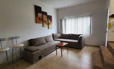 Casa en venta en fraccionamiento con alberca y vigilancia en Xochitepec, Morelos