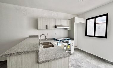 CASA EN VENTA DE 1 NIVEL Y 3 RECAMARAS EN CD. MADERAS MARQUES, QRO.