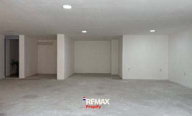 Local en Renta Ciudad Satélite, Naucalpan de Juárez, México