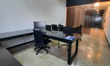 Oficina en renta/ venta lista para usar al norte de Merida