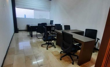 Oficina en renta/ venta lista para usar al norte de Merida